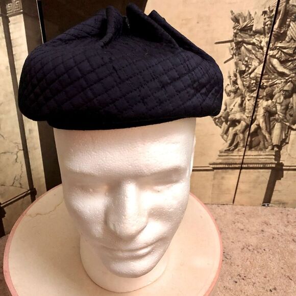 Collection of  4 vintage hats main image 7